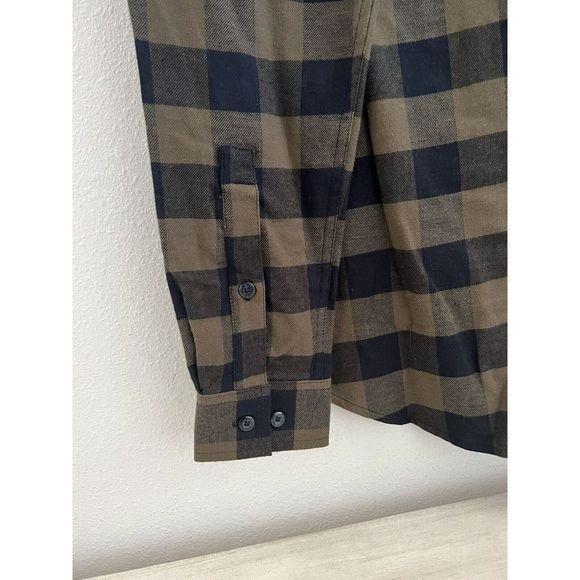 Columbia Mens Sz Small Cornell Woods Button Shirt Olive Green Buffalo Check $60 - Picture 5 of 6
